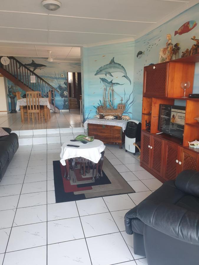 Deep Blue Guest House Amanzimtoti Exteriör bild